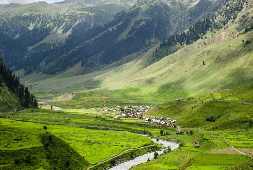 Warwan valley trek